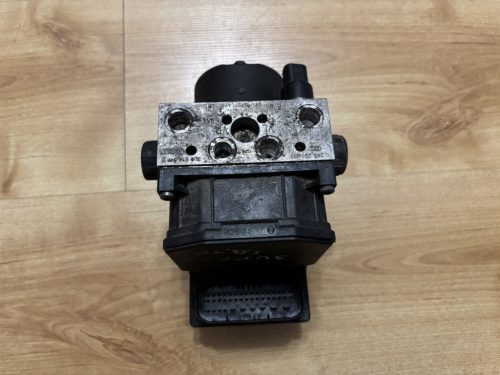 Skoda Superb I ABS kocka 0265950063 3U0614517D