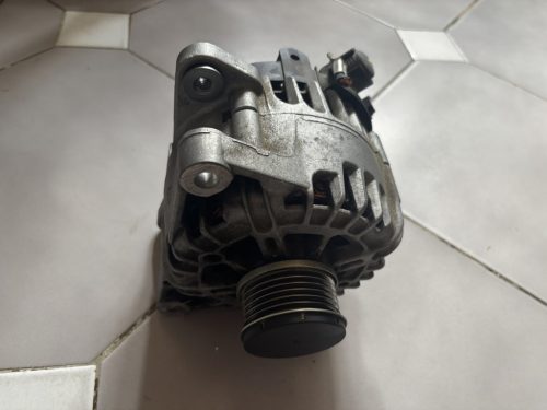 Opel Corsa E, Combo E generátor 9826574080