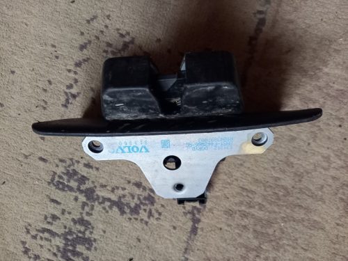 Volvo S60, V60 csomagtér ajtó zár 31335045