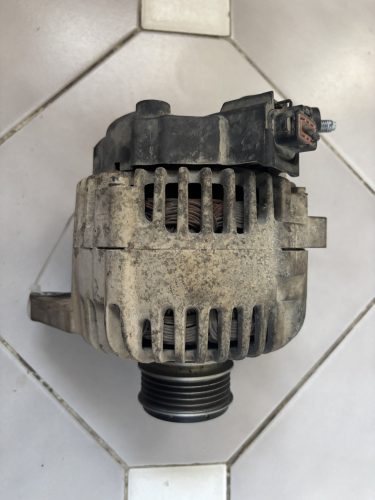 Kia Soul, Hyundai i30 I 1.6 CRDi generátor 37300-2A150