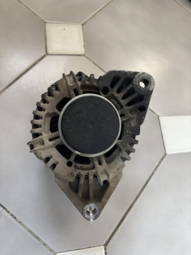 Kia Soul, Hyundai i30 I 1.6 CRDi generátor 37300-2A150