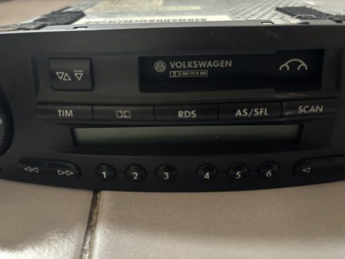 Volkswagen Beetle gyári rádió 1C0035186
