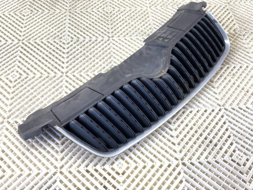 Skoda Roomster Hűtőrács 5J0853668A