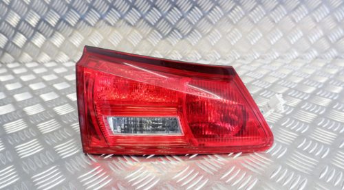 Lexus IS Bal hátsó lámpa 8159153070