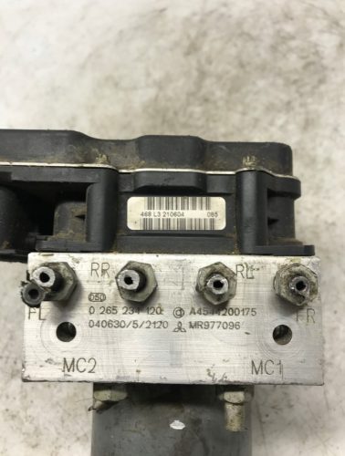 Smart Fourfour I ABS kocka 0265234120 A4544200175