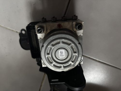 Volkswagen Touran, Skoda Superb ABS kocka 3Q0907379AA