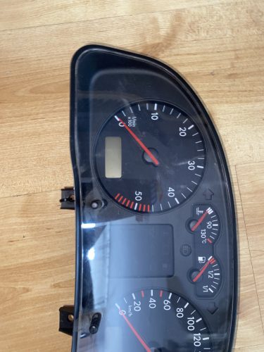 Volkswagen Passat B5 Kilométeróra 3B0920802A