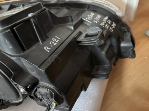 Volvo S60, V60 bal első fényszóró 31420108