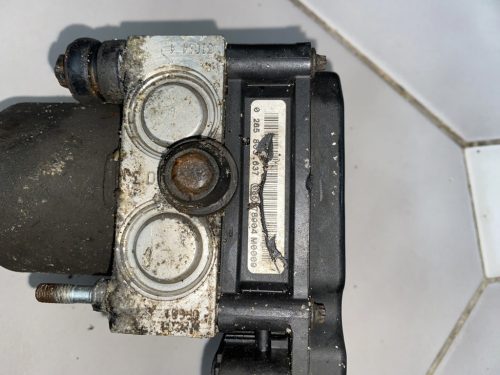 Kia Cee'd ABS kocka 0265231951