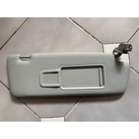 Audi A3 jobb oldali napellenző 8V0857552A