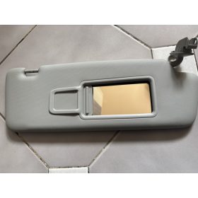 Audi A3 jobb oldali napellenző 8V0857552A