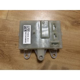 Tesla Model S vezérlő egység 1495133-00-A